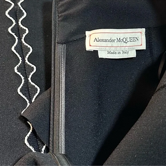 Alexander McQueen Stretch-Jersey Midi Skirt - Size S - Picture 11 of 16